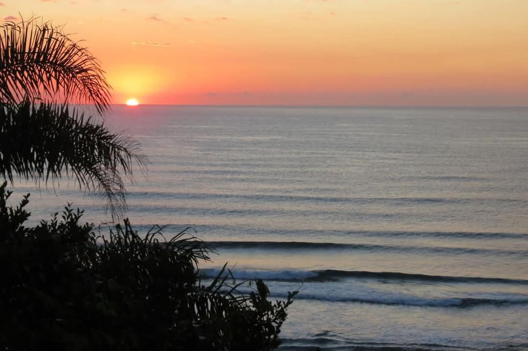 Pousada Pimenta Rosa - Praia Do Rosa - Sc Екстер'єр фото